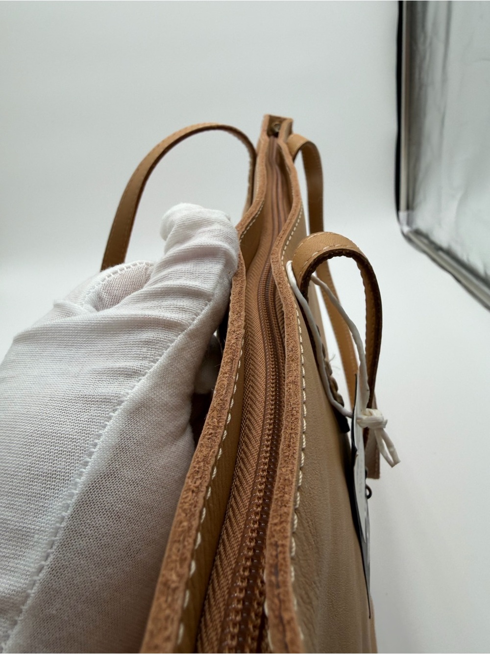 The Sak Faye Tote in Vachetta Leather - Picture 7 of 9